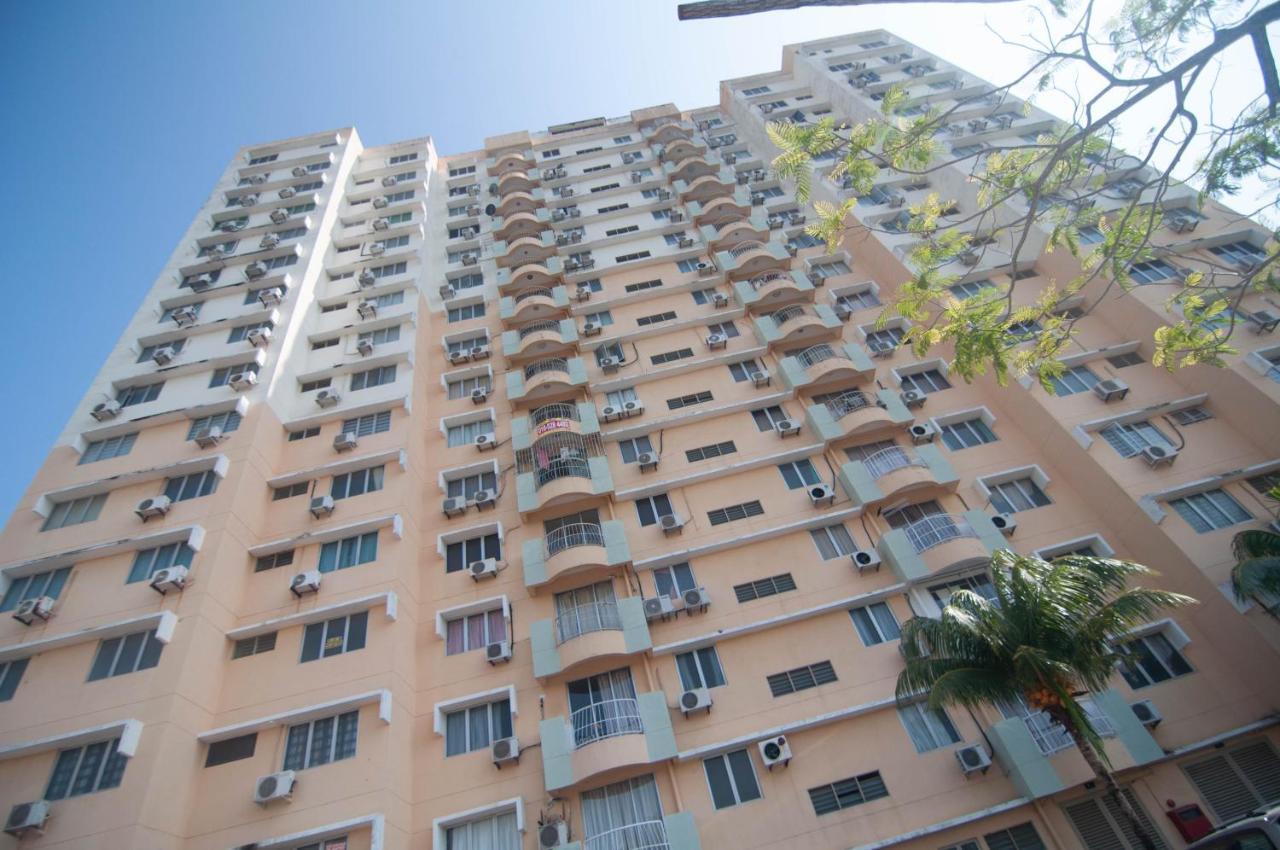 Condo At Melaka Raya By Idealhub Екстериор снимка
